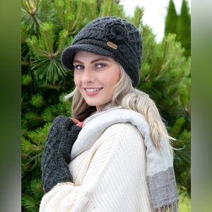 Erin Knitwear Aran Trellis Peak hat Charcoal